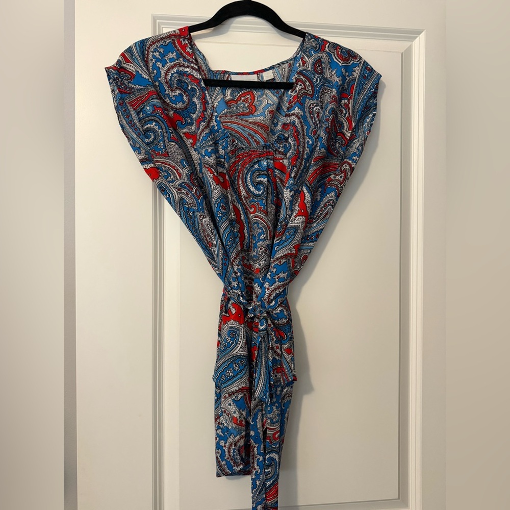 New York & Company Blue and Red Paisley Blouse